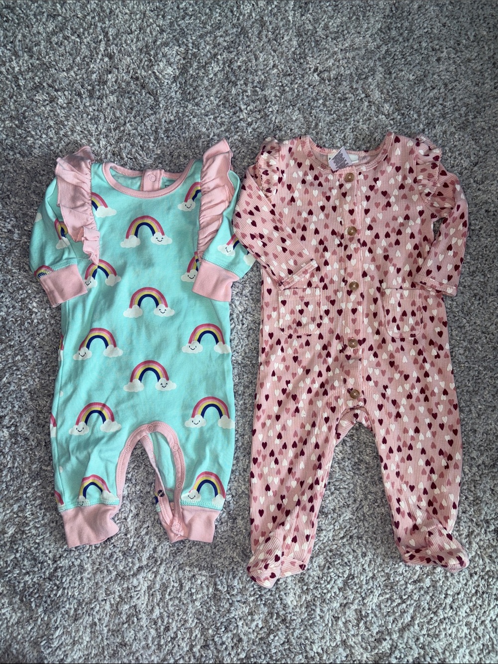 Baby girl 3-6 M sleepers - 2 Pack